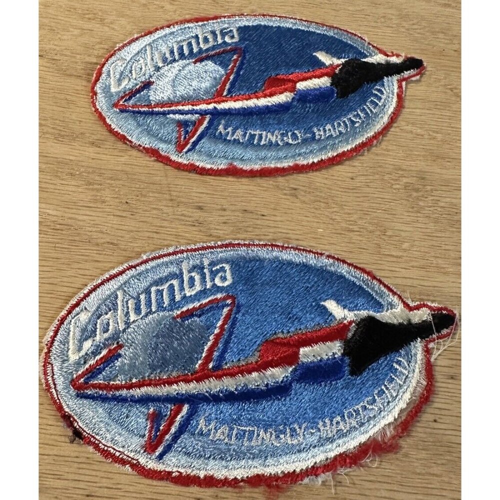2 Vintage SPACE SHUTTLE COLUMBIA PATCH MATTINGLY HARTSFIELD NASA Space Jacket